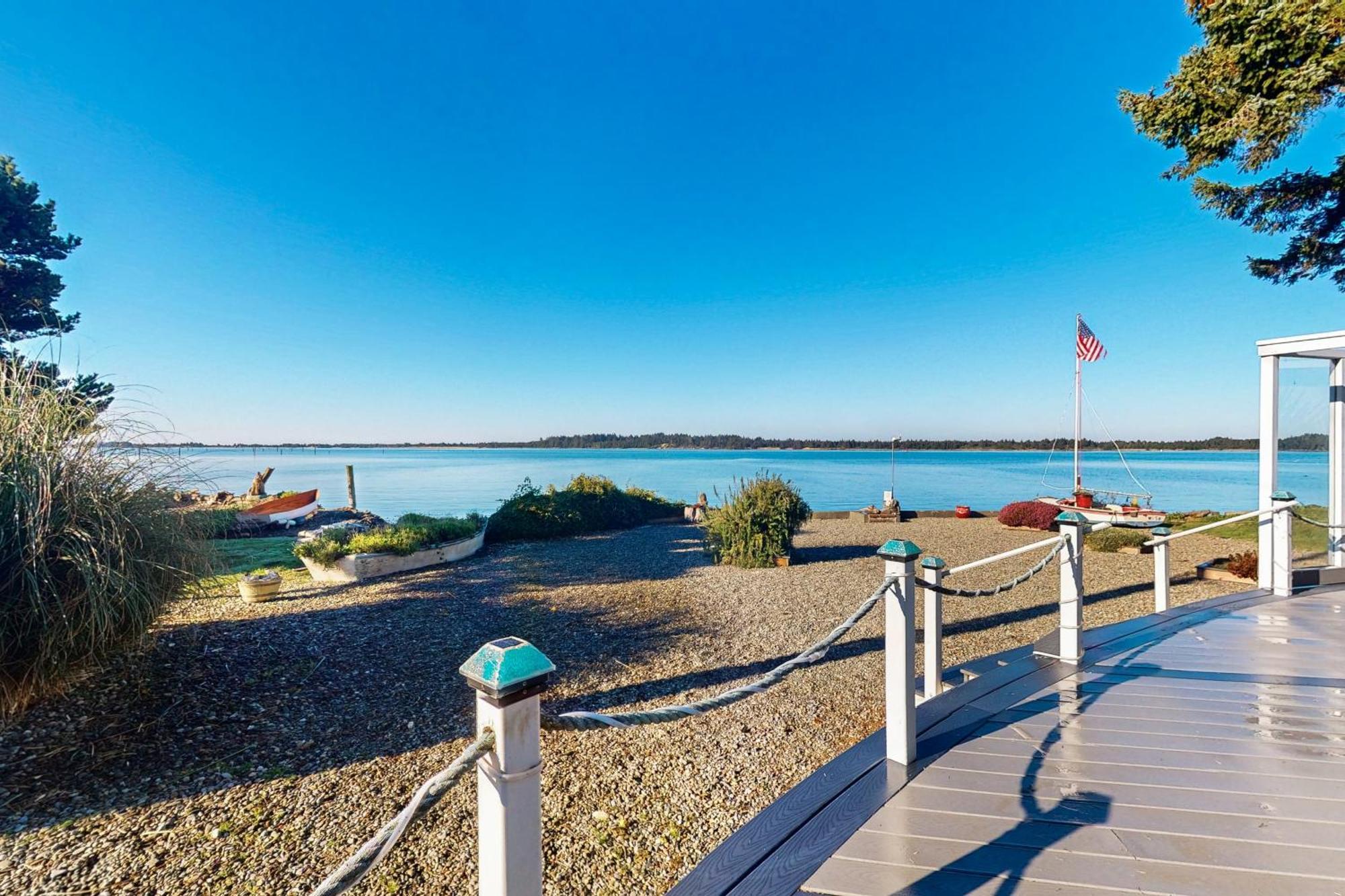 Gray Goose Beach Cottage クースベイ エクステリア 写真